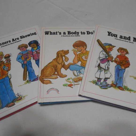 3 KIDS HC VTG CHAPTER HANDBOOKS ABOUT : NEEDS, HEALTH, & MANNERS LIKE NEW 👸👦 - Picture 15 of 15